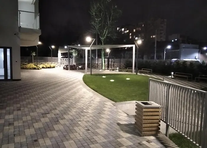 Korfu Next To The Beach And Sea